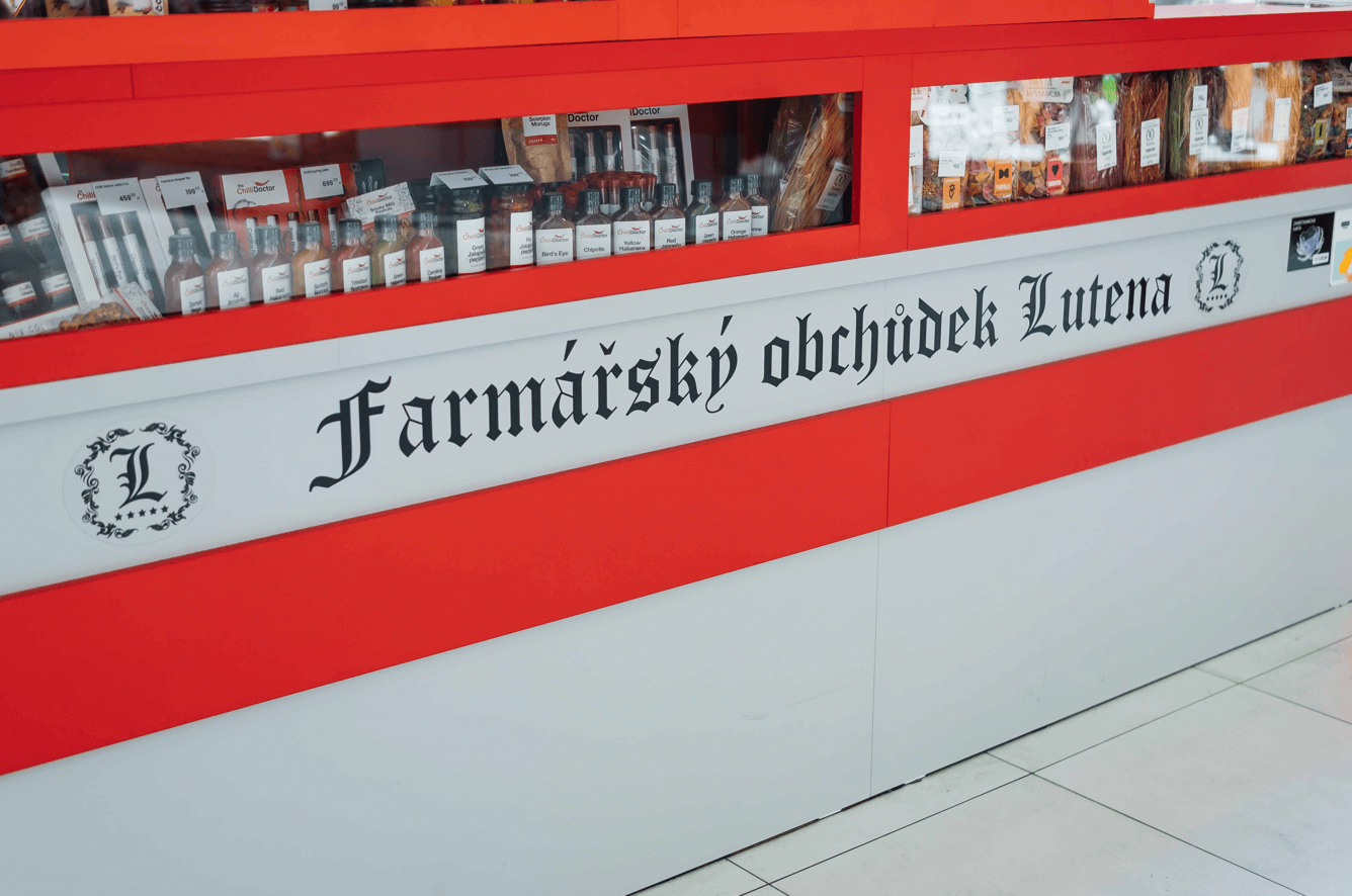 farmářský obchůdek lutena